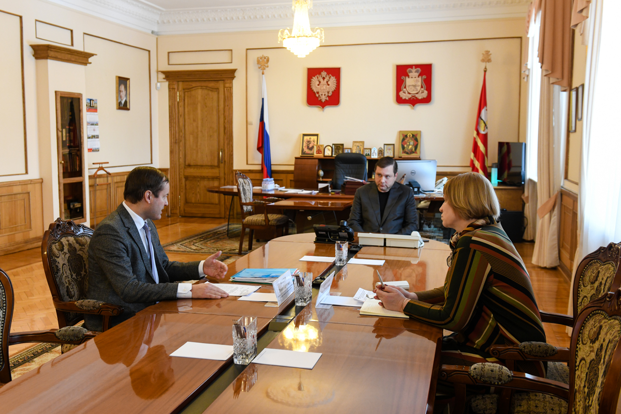 Алексей Островский провел рабочую встречу с ректором Смоленского медуниверситета