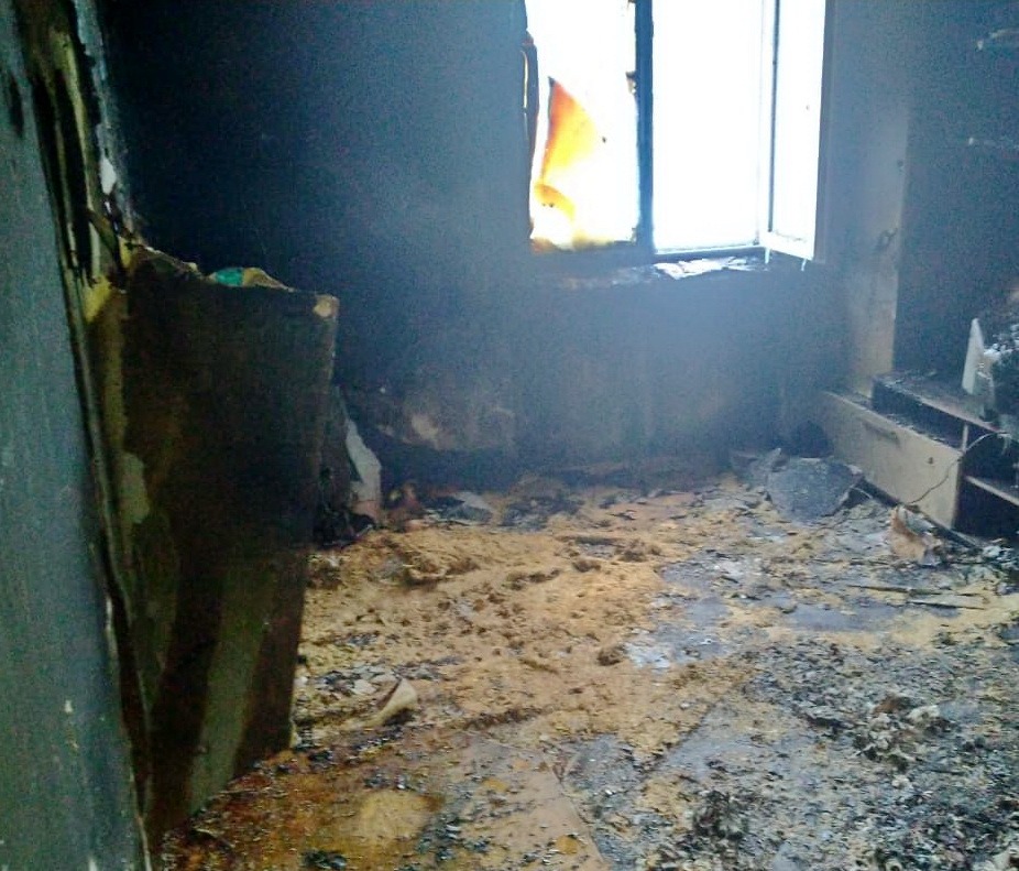Пожар в доме начался во время похода хозяина в магазин