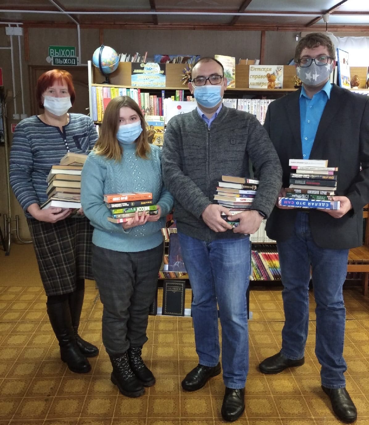 Смоленский Центр управления регионом присоединился к Международному дню дарения книг
