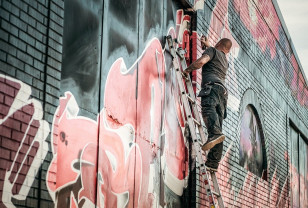 В Смоленске продлили прием заявок на участие в школе граффити «Создавай»