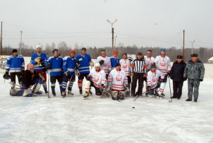 В исправительной колонии №2 состоялся хоккейный матч между осужденными и ХК «Смоленск»