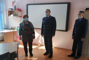 Исполняющий обязанности прокурора области посетил Ярцевскую школу-интернат