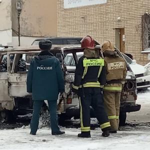 В МЧС рассказали об автопожаре на улице 25 Сентября в Смоленске