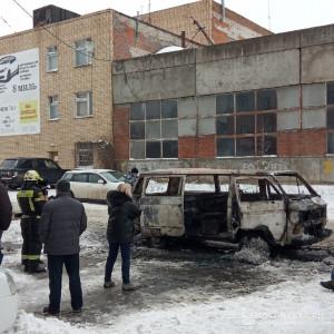 В МЧС рассказали об автопожаре на улице 25 Сентября в Смоленске