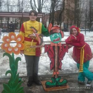 В Смоленске проходят Масленичные гуляния