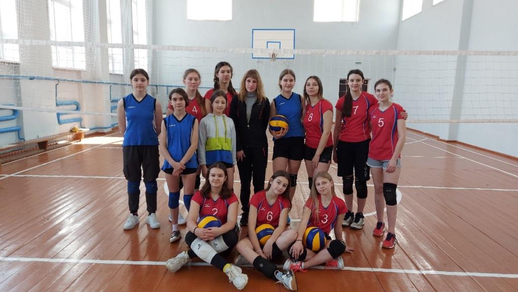 Волейболистки Стодолищенской  средней школы выиграли соревнования в Починке