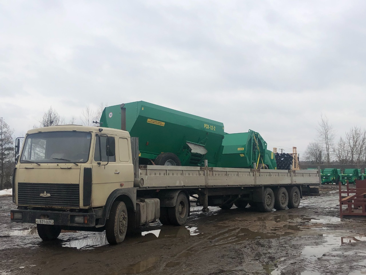 Смоленская компания начала экспортировать сельхозтехнику в Казахстан