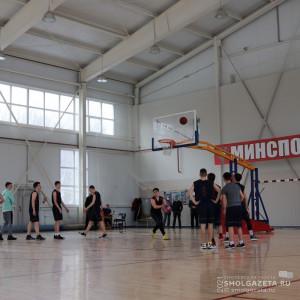 В Смоленске прошли соревнования по баскетболу в рамках фестиваля «Крымская весна»