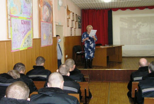 Племянница Юрия Гагарина посетила смоленские учреждения УФСИН
