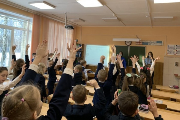 С 1 апреля Верхнеднепровская школа №2 функционирует в штатном режиме