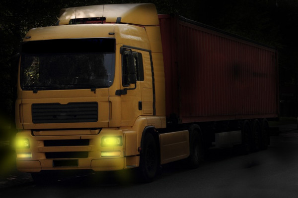 В Смоленской области вводится временное ограничение движения грузового транспорта