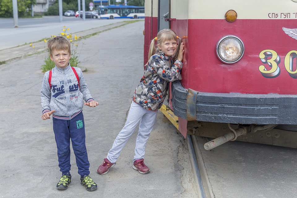 Государственная Дума приняла поправки о штрафах  за высадку детей из общественного транспорта