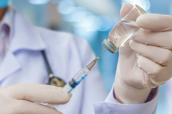 В Смоленске в микрорайоне Южный работает пункт вакцинации против COVID-19
