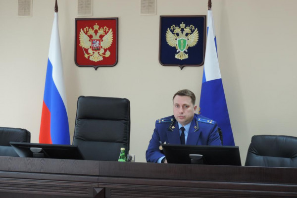 В Смоленске заместитель прокурора области провел межведомственное совещание