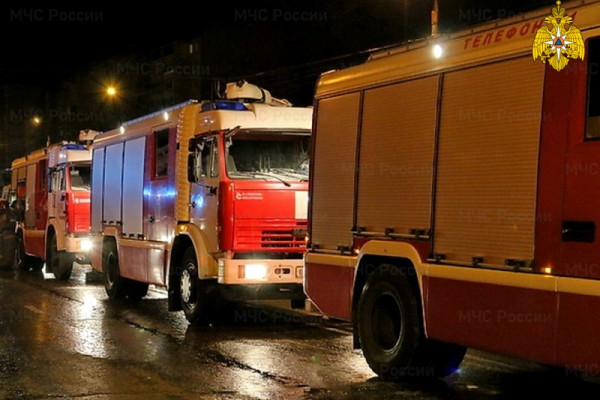 В Смоленске на улице 25 Сентября произошло короткое замыкание в помещении