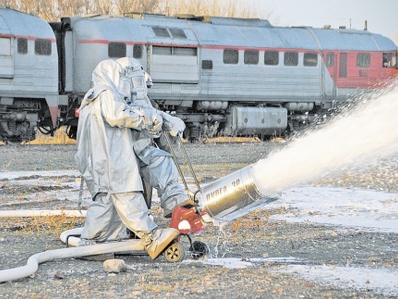 Пожарный поезд на станции Смоленск готов к летнему пожароопасному периоду 