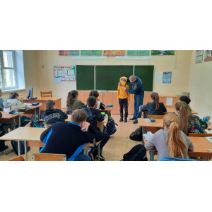 В школах Смоленска провели учебную эвакуацию