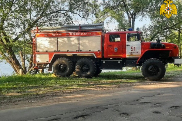 В Шумячском районе соседи помогли 87-летнему пенсионеру вызвать пожарных