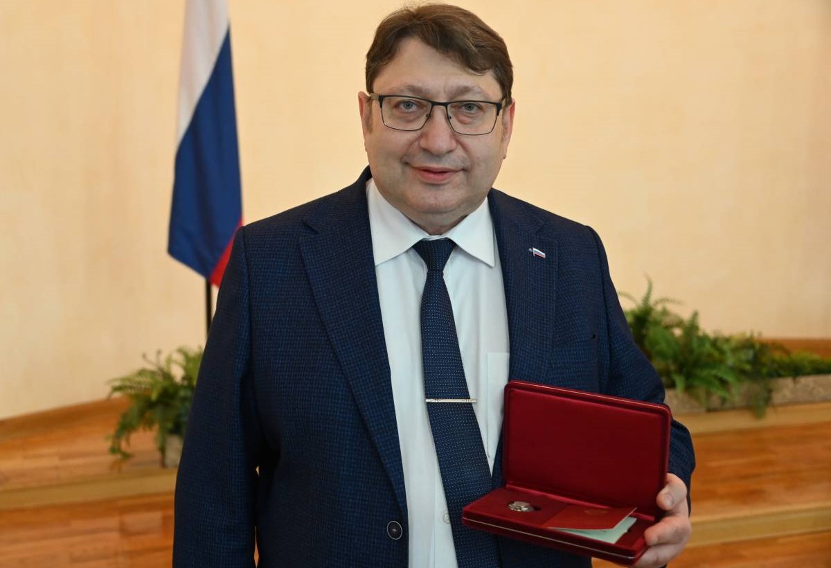 Смоленскому медику присвоили звание «Заслуженный врач России»