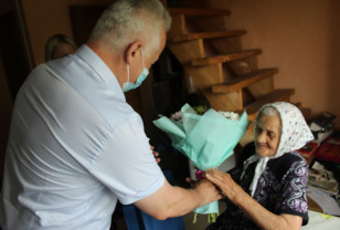 Ветерану Великой Отечественной войны Зое Курошевой исполнилось 95 лет