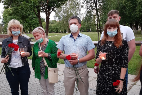 Смоленские энергетики приняли участие в акции «Свеча памяти»