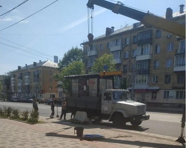В Смоленске отремонтируют остановочный павильон на улице Николаева