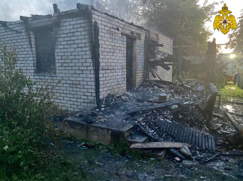 В Смоленском районе при пожаре погиб мужчина
