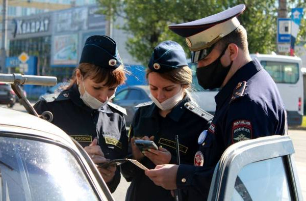 Житель Смоленска оплатил более сотни штрафов после 40 часов обязательных работ