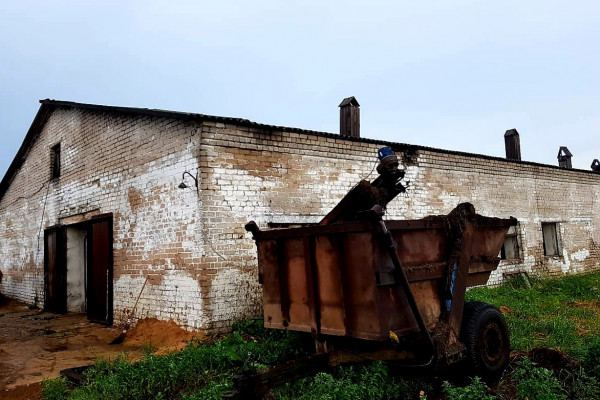 В Гагаринском районе загорелась ферма