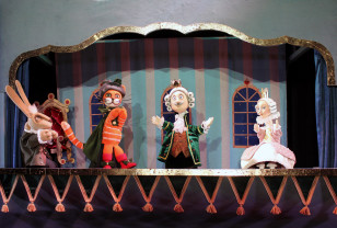 «Кот в сапогах» в Смоленском театре кукол