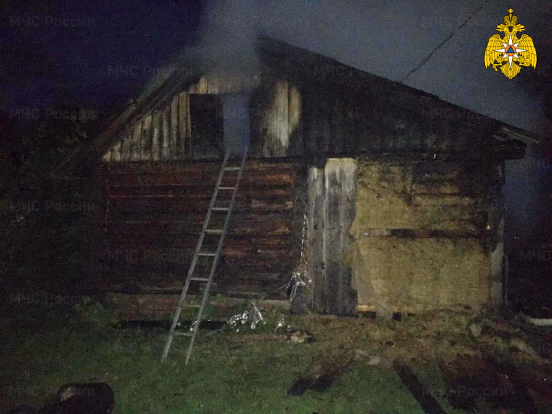 Ночью в Рославле горела баня