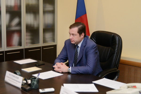 Алексей Островский провел прием граждан по личным вопросам