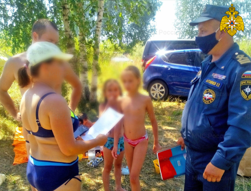 Смоленские спасатели в выходные патрулировали водные объекты региона