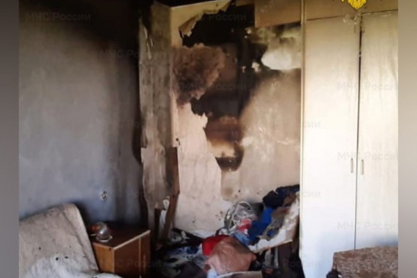 В четырехэтажном доме села Вязьма-Брянская произошел пожар