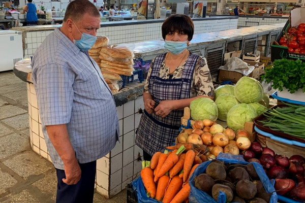  «Единая Россия» контролирует цены на сезонные овощи