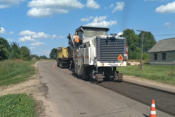 В Смоленской области начали ремонт дороги Демидов-Рудня