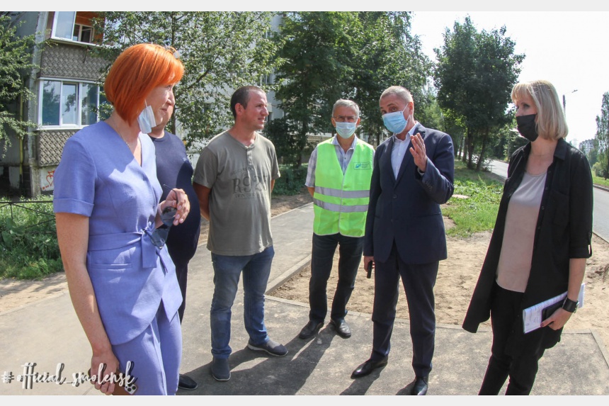 Андрей Борисов проконтролировал ремонт дорог в Смоленске
