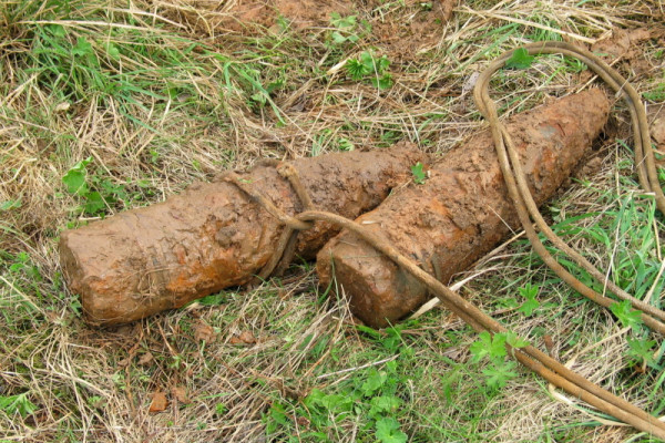 В Смоленской области нашли гранату и мину времен Великой Отечественной войны