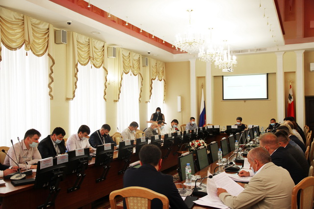 Депутаты смоленского горсовета поддержали предложение внести изменения в бюджет города