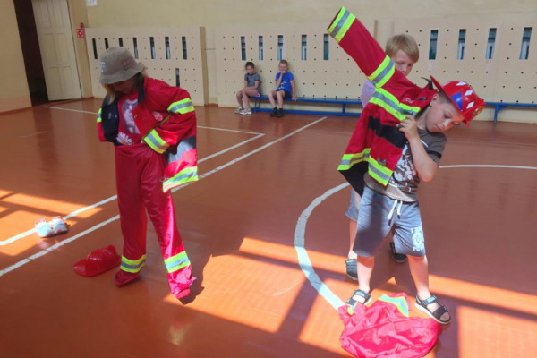 В Рославле воспитанникам пришкольного лагеря напомнили о правилах пожарной безопасности