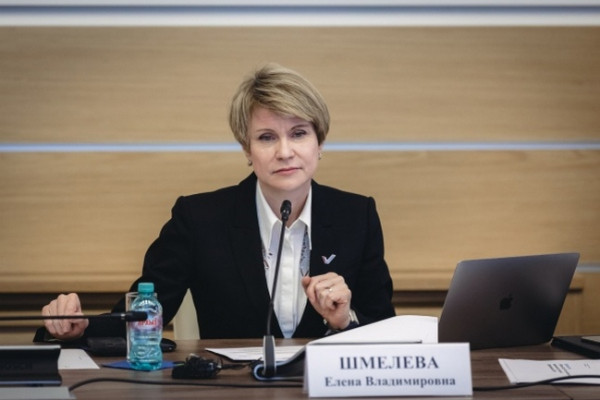 Елена Шмелева предложила создать платформу с доступной инфраструктурой для ученых