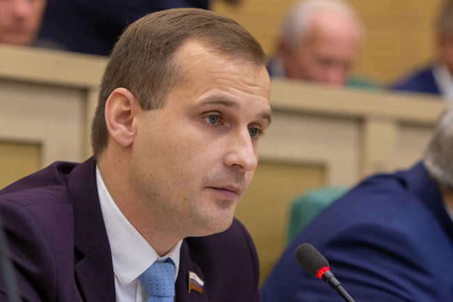 Сергей Леонов добивается увеличения финансирования соцсферы Смоленской области из федерального бюджета
