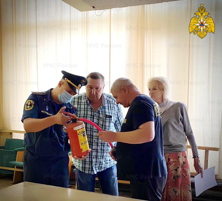Избирательные участки Смоленской области проверили на пожарную безопасность