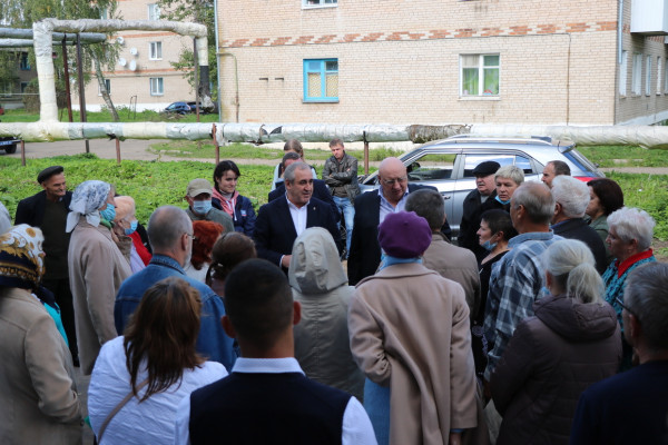 Сергей Неверов с рабочим визитом посетил Руднянский район