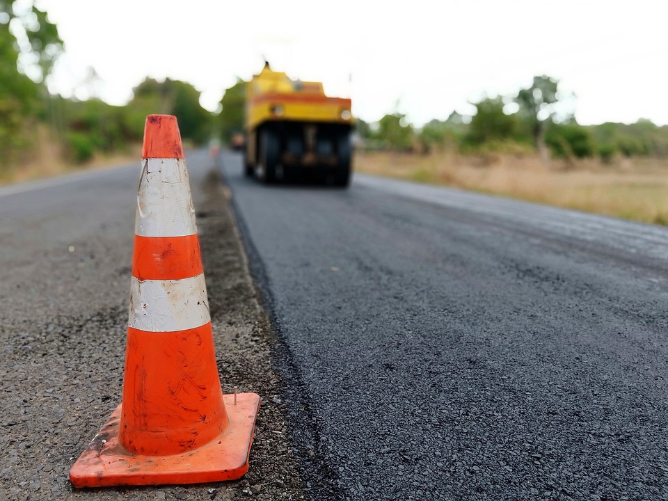 В Вяземском, Глинковском и Холм-Жирковским районах Смоленской области продолжается ремонт дорог
