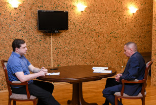 Алексей Островский обсудил с главой города промежуточные итоги дорожно-строительных работ в Смоленске