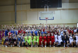 В Смоленской области стартовал турнир по баскетболу