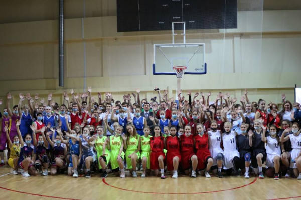 В Смоленской области стартовал турнир по баскетболу