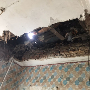 Следственный комитет возбудил уголовные дела по факту обрушения потолка в жилом доме в Вязьме