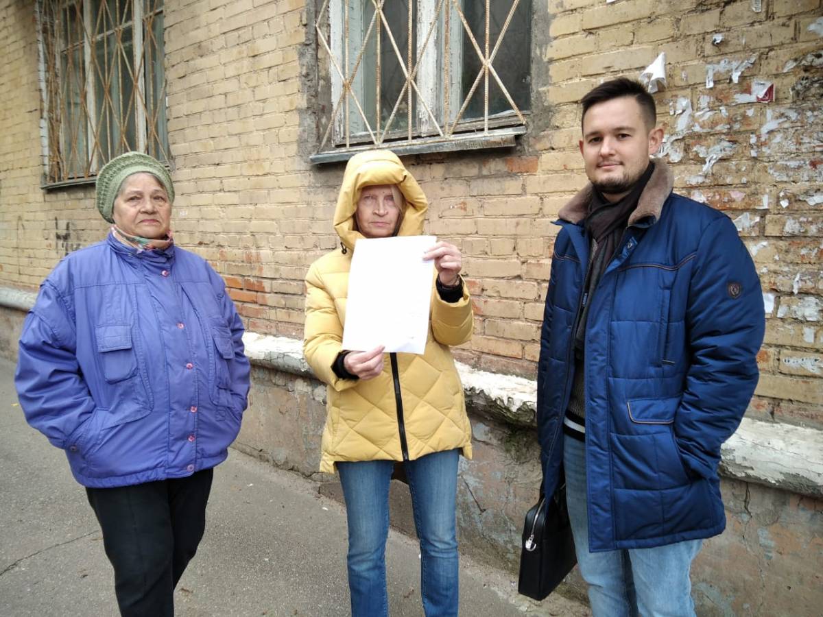 Депутат горсовета помог решить проблему с водоснабжением в многоэтажке по улице Николаева